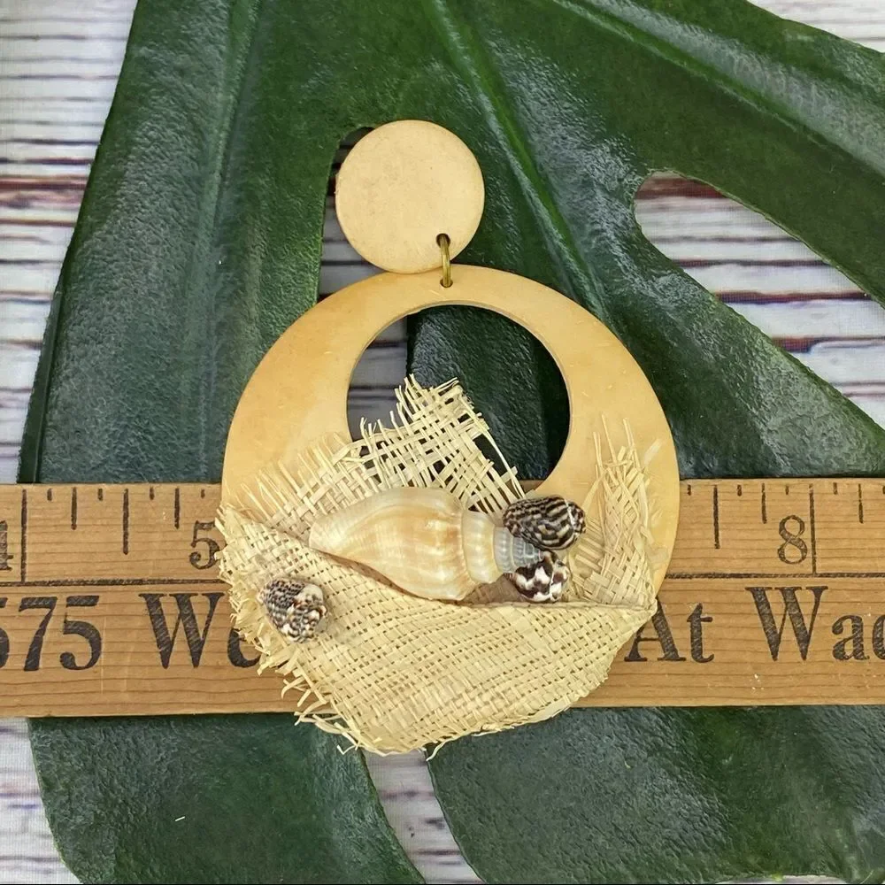 ‎80s Coconut Seashell Hoop Earrings